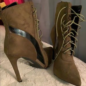 Lace up boots heels